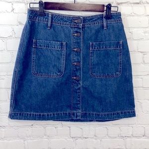 Old Navy Women's Jean mini skirt